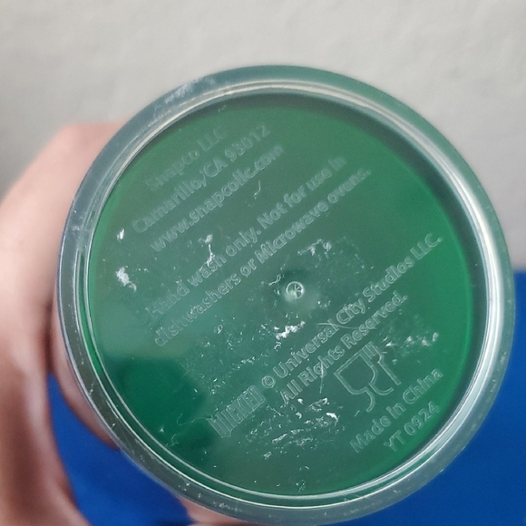 Elphaba Green Tumbler - Picture 6 of 6